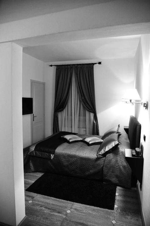 Hotel Castello Асти Номер фото